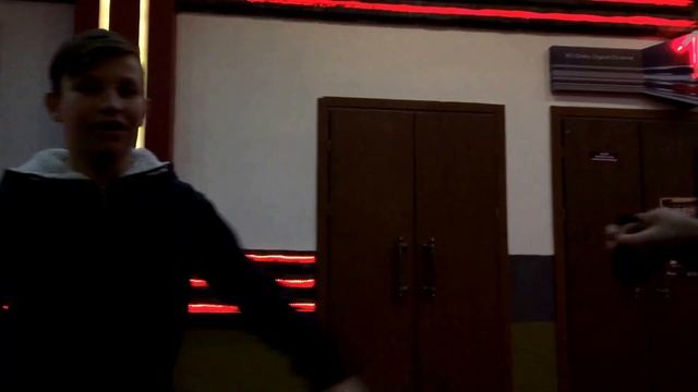 Кино. Танец от Толяна. Игра на отжимания. смотреть онлайн