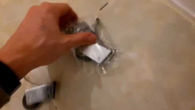 Хрустят ролики в шкафе купе смотреть онлайн