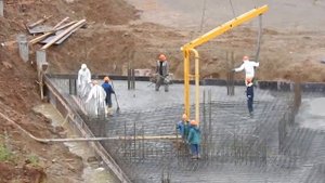 Заливка фундаментной плиты