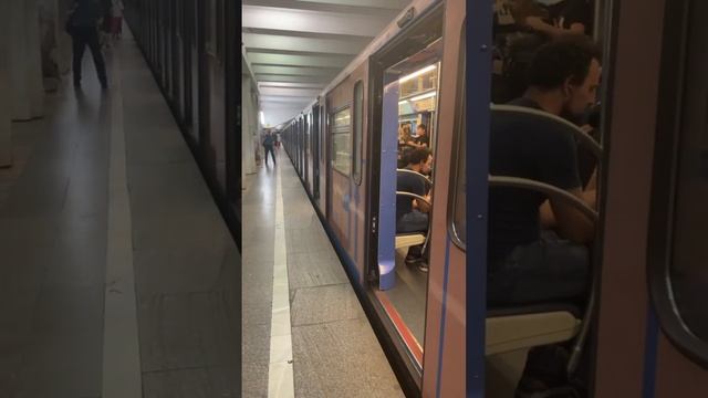 Тематический поезд, посвященный Почте России смотреть онлайн