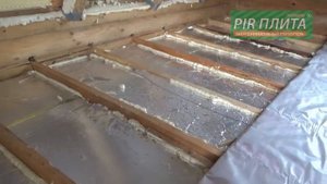 Использование «PIR Плита»® в коттедже в качестве утеплителя между стропилами и чердачными балками