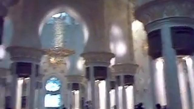 Абу Даби смотреть онлайн