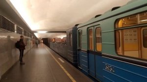 Ретро-поезд и грузовой! Е/Емх/Ема и Емх (ММЗ) N-3740 на станции Технологический институт-2.
