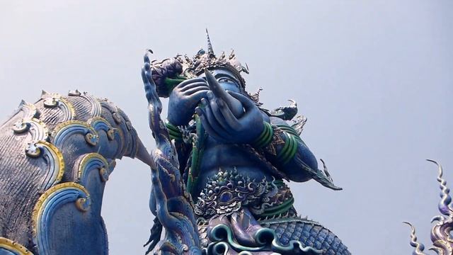 10. Храмовый сюрреализм Чанг Рая смотреть онлайн