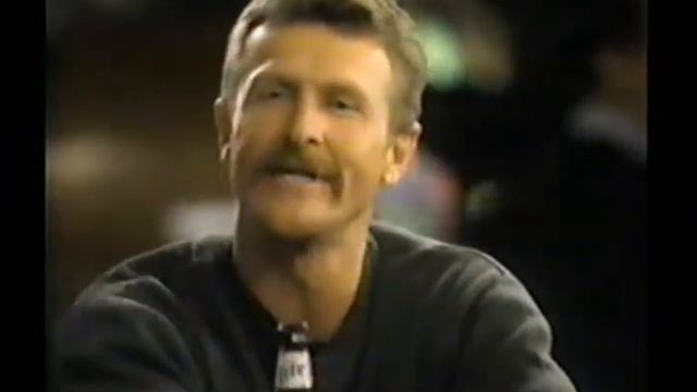 1999 Miller Lite commercial - Hall of Famers Robin Yount & George Brett смотреть онлайн