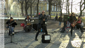 Уличные музыканты. Bear Rock - "Просто такая сильная любовь" (cover Звери)