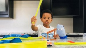 ZURU METAL MACHINES| Shark attack track| Metal Machines Shark Attack Building Trackset| Unboxing #1