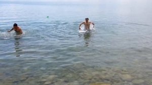 Искупались в озере Севан. Армения