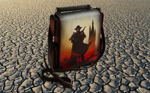 Сумка для ноутбука "Тёмная башня". Кожа растительного дубления , тиснение и покраска