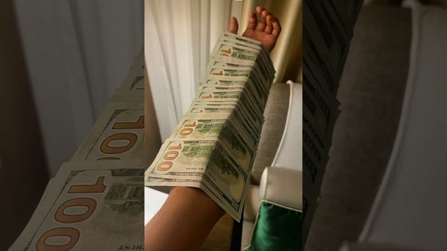 Devil eyes + Пацаны хотят стать на ступень выше ) смотреть онлайн