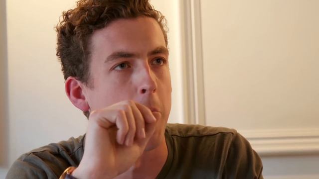 £5 Kebab Vs. £925 Kebab смотреть онлайн