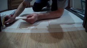 Переход с Плитки на ламинат в один уровень. Переход с одного материала на другой, без порожка ☝️.