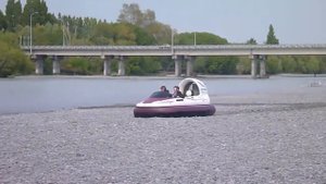 Катер на воздушной подушке, универсальное судно