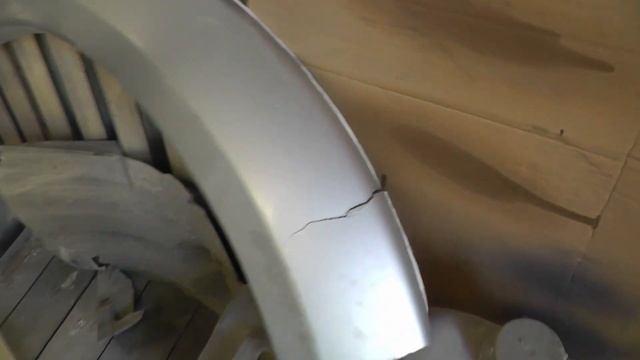 Toyota Corolla снятие и установка переднего бампера.