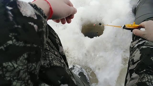ЗИМНЯЯ РЫБАЛКА. НАЛЕДИ ПО САПОГ. ЁРШ ПРОСТО ОДАЛЕЛ. #ЗИМНЯЯРЫБАЛКА.