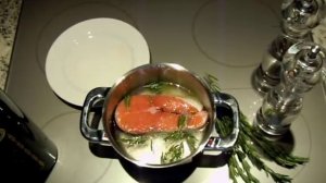 Что приготовить на ужин? Припущенная семга. Диетично, быстро и вкусно.