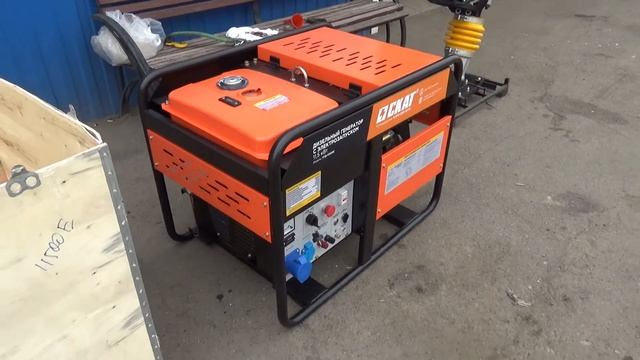 11.5 кВт Дизельный генератор для дома | 220 В | С автозапуском | УГД 11500 Е | agregat-24.ru смотреть онлайн