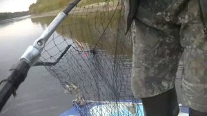 Поймали рекордную щуку! Бешеный клёв язей и щук. Последняя рыбалка на спиннинг
