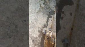 Затвор на гаражные ворота своими руками