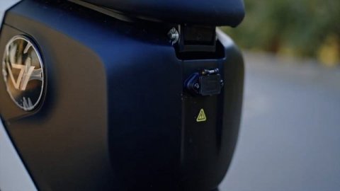 Электро скутер ? Super soco cu mini