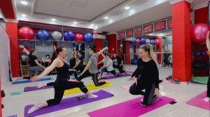 Динамичный стретчинг ? /Dynamic stretching ? Estiramiento dinamico ?