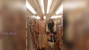 Protokol Tolak Tepi, Sultan Nazrin Shah Sempoi Pilih2 Buku Di 'Bookstore'