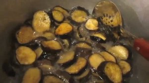 ОТКРЫВАЮ ЛЕТНЮЮ ЗАГОТОВКУ БАКЛАЖАНЫ НА ЗИМУ в томатно чесночном соусе