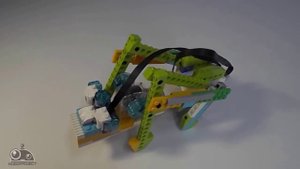 Lego Wedo 2.0 - Шагающий робот