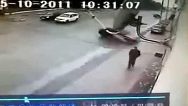 эээ куда пошел??? я не попал по тебе давай повторим!!! смотреть онлайн