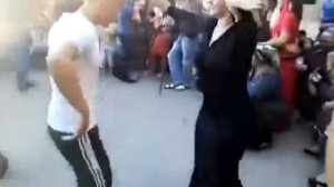 Девушка Красиво Танцует Лезгинку