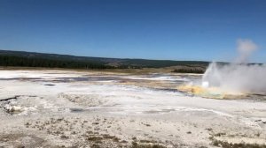 Yellowstone , Wyoming