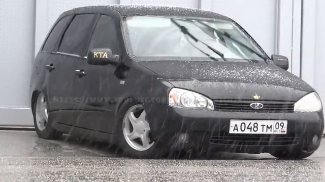 ГРОМКАЯ КАЛИНА КТА С САБОМ, И НА ПОСАДКЕ смотреть онлайн