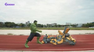 THE INCREDIBLE HULK VS OPTIMUS PRIME (Transformers) EPIC BATTLE - 4K