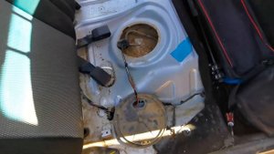 Что будет, если залить в автомобиль салярку вместо бензина.