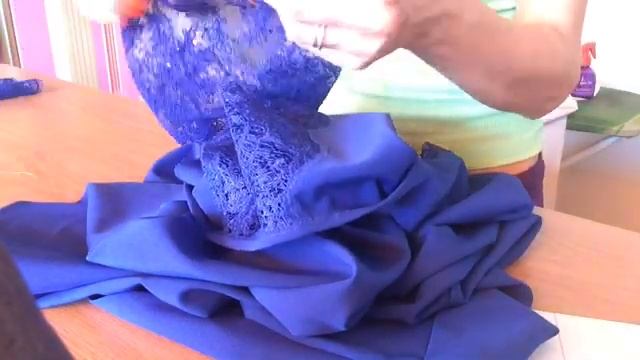 Платье По Косой С Кружевными Рукавами