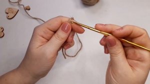 КАК НАУЧИТЬСЯ ВЯЗАТЬ крючком ? УРОКИ ВЯЗАНИЯ для начинающих. КРЮЧОК, ПЕТЛЯ, КОСА..mp4