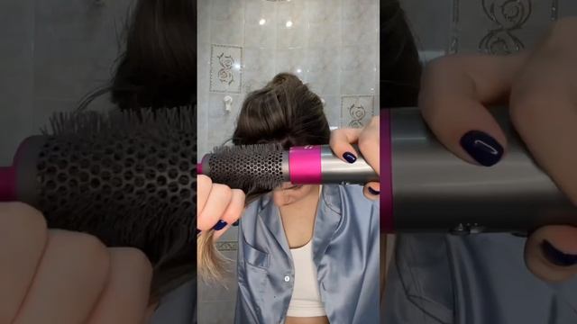 Очень крутой способ укладки челки❤️?   #дайсон #укладкаволос #челка #beauty