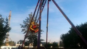 Было круто! Адреналин на аттракционах! Прогулка в парке "Прибрежный"