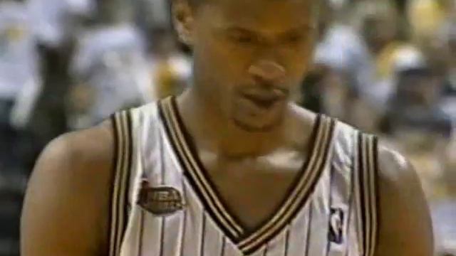 2000 NBA Finals: Lakers at Pacers, Gm 3 part 12/12 смотреть онлайн