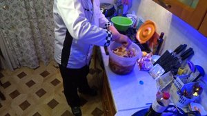 МАРИНОВАНИЕ ШАШЛЫКА В СОЕВОМ СОУСЕ НА МИНЕРАЛКЕ