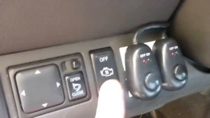 Nissan Pathfinder R51 - heating switch ( subtitles )