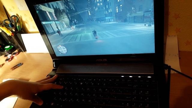 Как встать на мотоцикле на дыбы в гта 4 смотреть онлайн