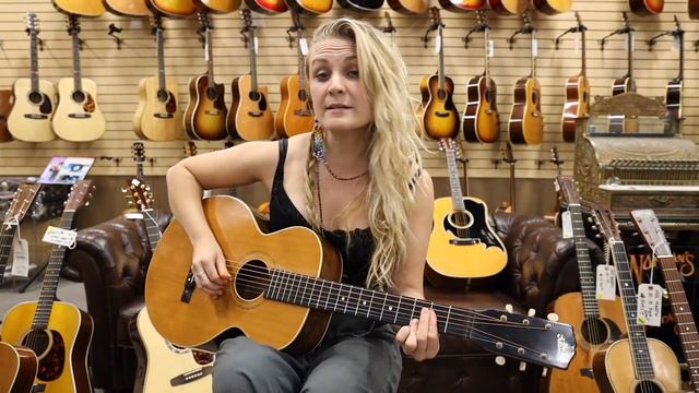 Guitar of the Day: Late 1920's Gibson L1 with Special Guest SARAH ROGO | Norman's Rare Guitars смотреть онлайн