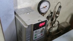 Водоснабжение дома от солнца (Насос+СЭС). Solar powered deep well pump.