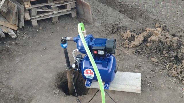 Продолжаем открытие дачного сезона, сделали скважину смотреть онлайн