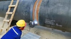 Сварочная каретка для автоматической сварки стыков труб в горизонтальном положении