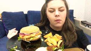 Мукбанг БУРГЕРЫ ? лучше чем в МакДональдс | Mukbang Chiken Burgers no ASMR (eating sound) итинг