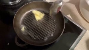 Стейк на сливочном масле в сковородке СИТОН