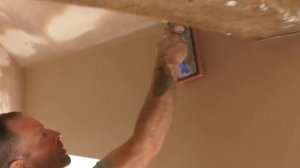 Plastering MADE EASY - with the Marshalltown Rubber Float