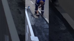 Гениальный способ восстановления старого асфальта